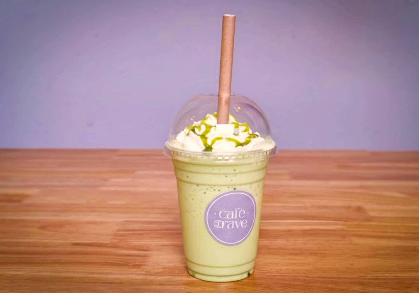 Milkshake – Pistacie, banan & vaniljemælk