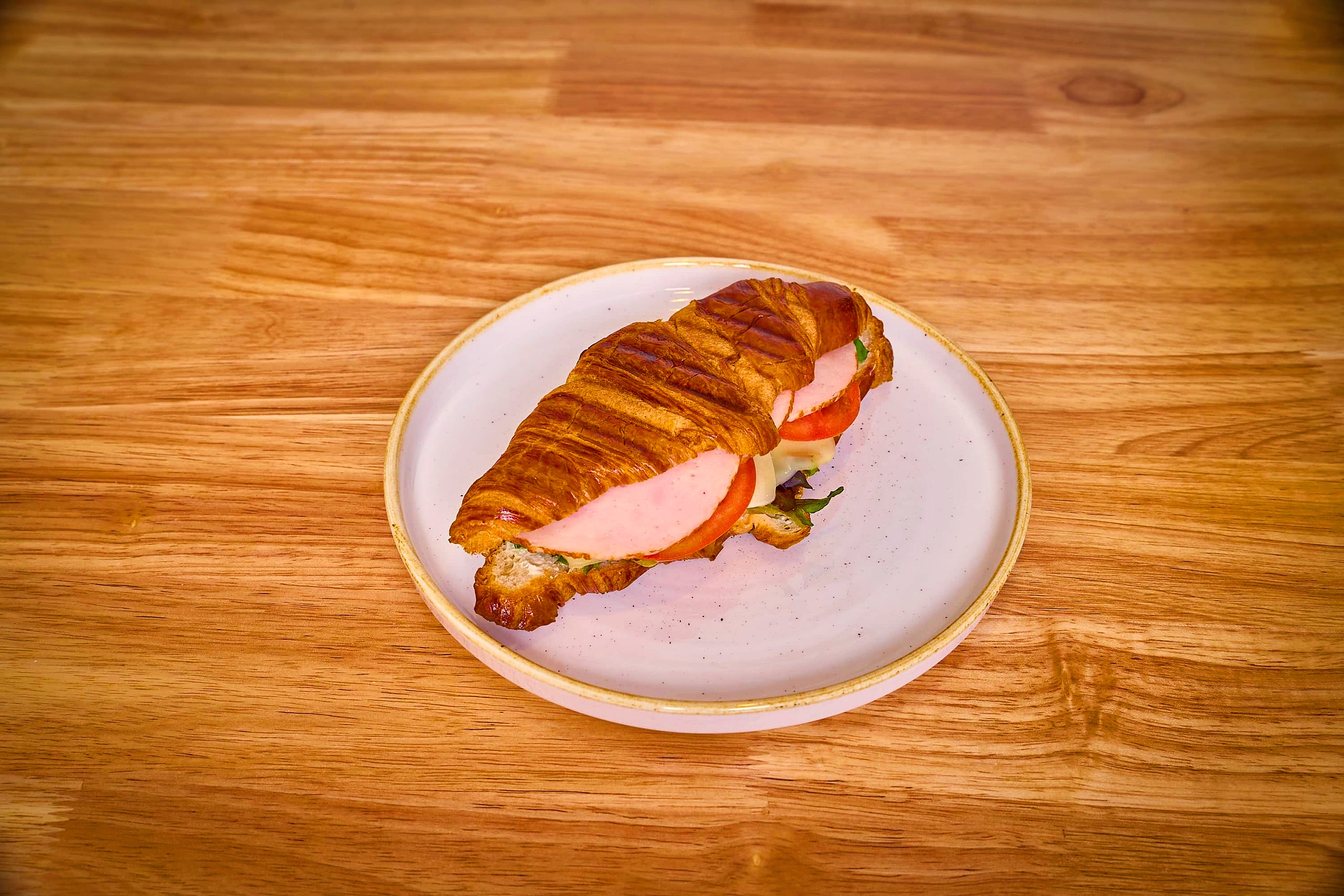 Grillet croissant med kylling